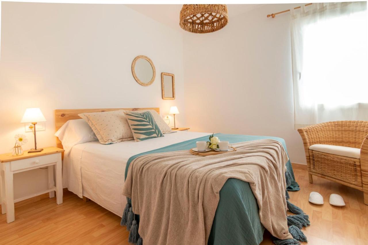 Apartamento Ponent 6 Cala Blanca  Extérieur photo