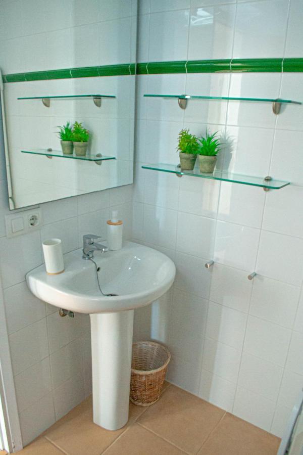 Apartamento Ponent 6 Cala Blanca  Extérieur photo